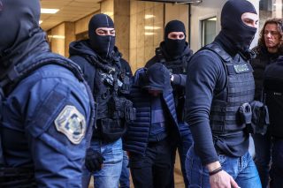astynomikoi 18xronos fotovolida